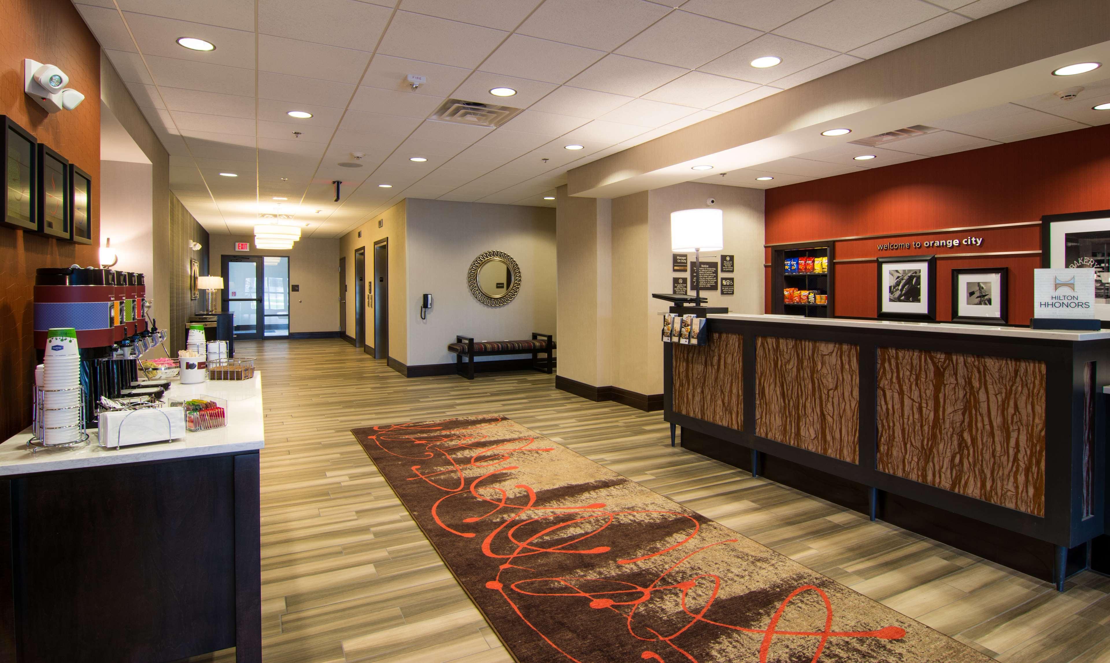 Hampton Inn Orange City Buitenkant foto